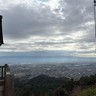 お詫びに山頂からのナイスビューを🎁✨

MerryXmas😚💕