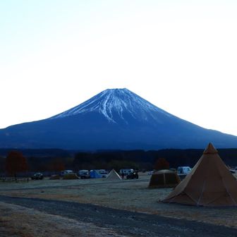 朝は快晴だったのよ😅
これがこの後ガスガスの強風になるとは予想も付かなった。
