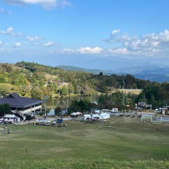 リフト乗り場広場