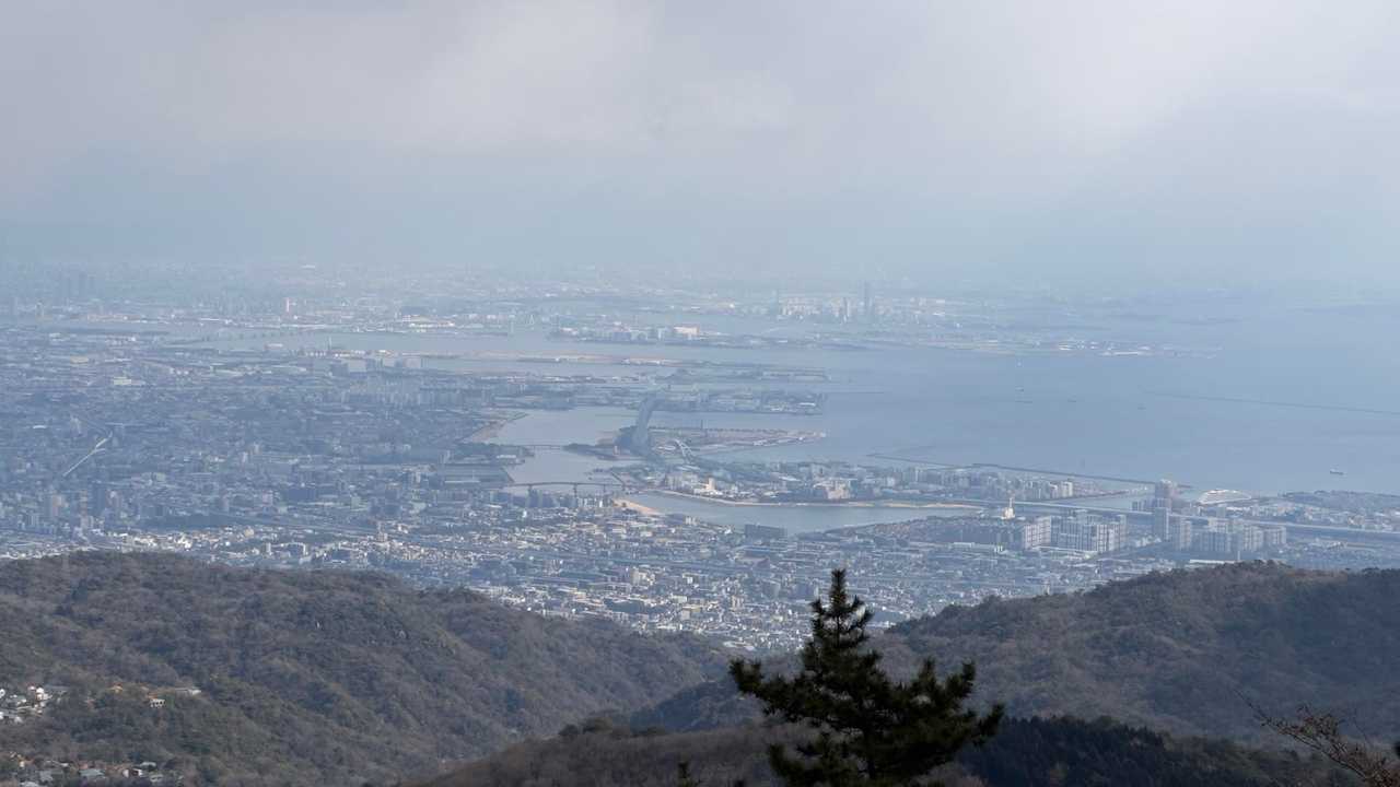 六甲ハイカー（六甲全山縦走路） の写真 23