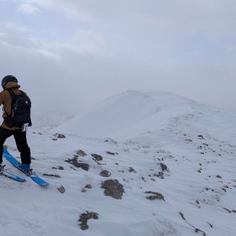 ボールを滑ります