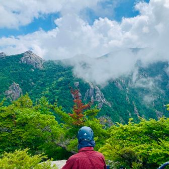 鷹見岩から