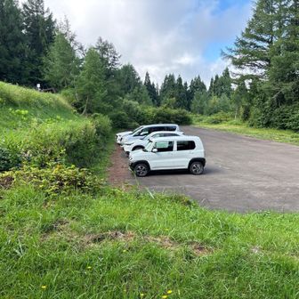 こめつが山荘駐車場