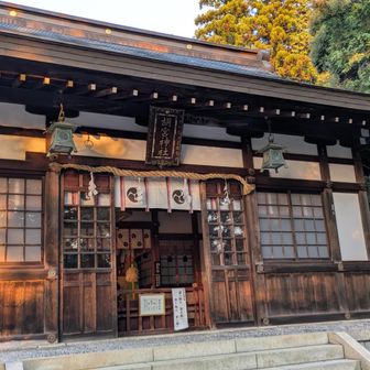 こんな時間なのでだあれもいません