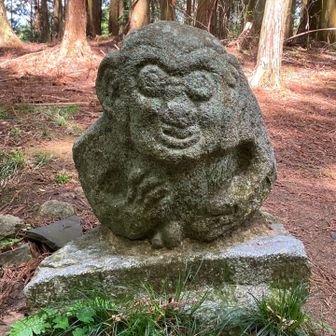 猿石