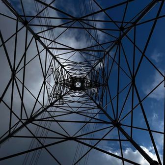 1人入ると1人出れる