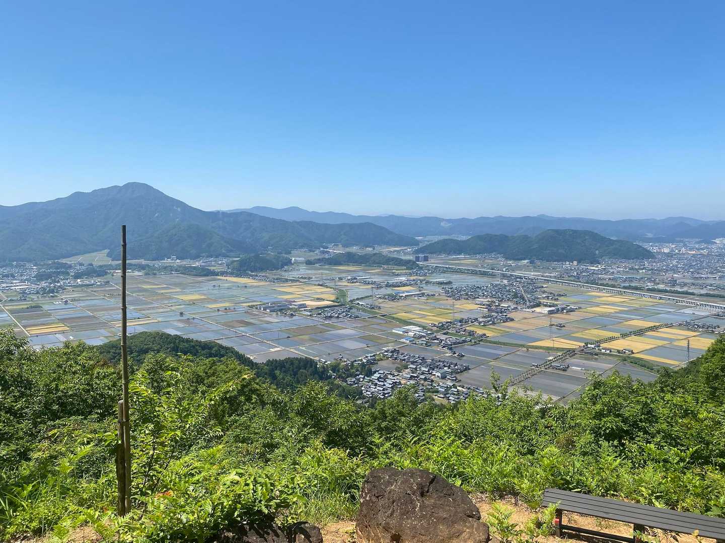 花筐公園コース登山口-行司岳-南三里山-三里山 周回コースの写真
