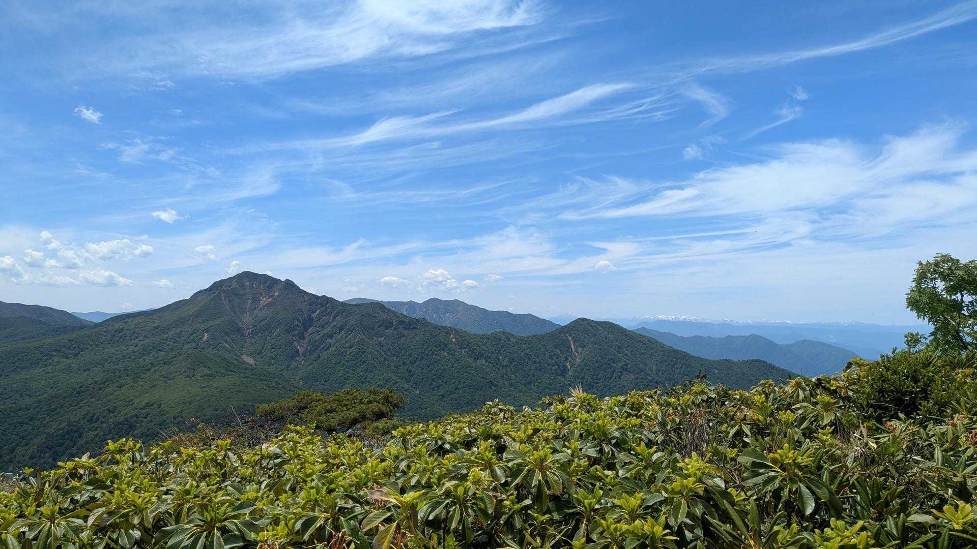 旭岳も入れてもう一枚
