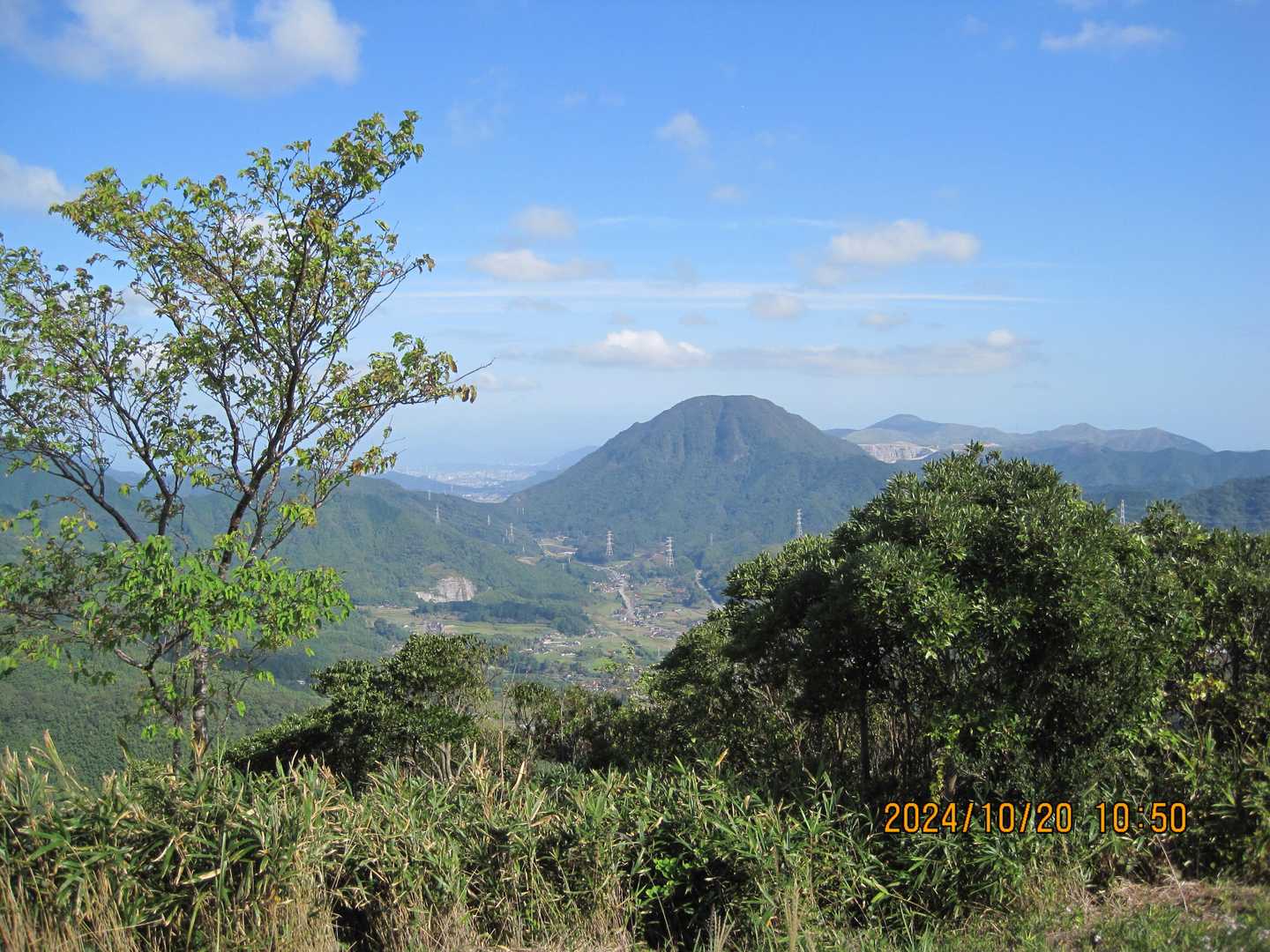 平尾台方向。