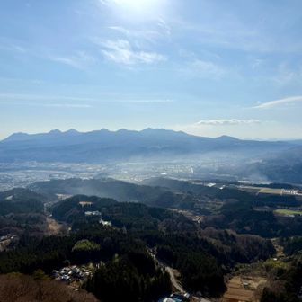 榛名山✨

右奥に妙義山も見えます。
山火事🔥が早く鎮火しますように🙏