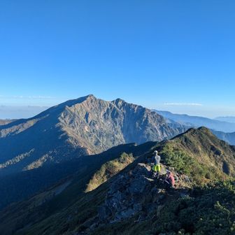 中峰からの鹿島槍