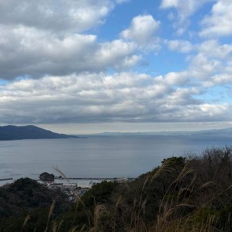 海に山に