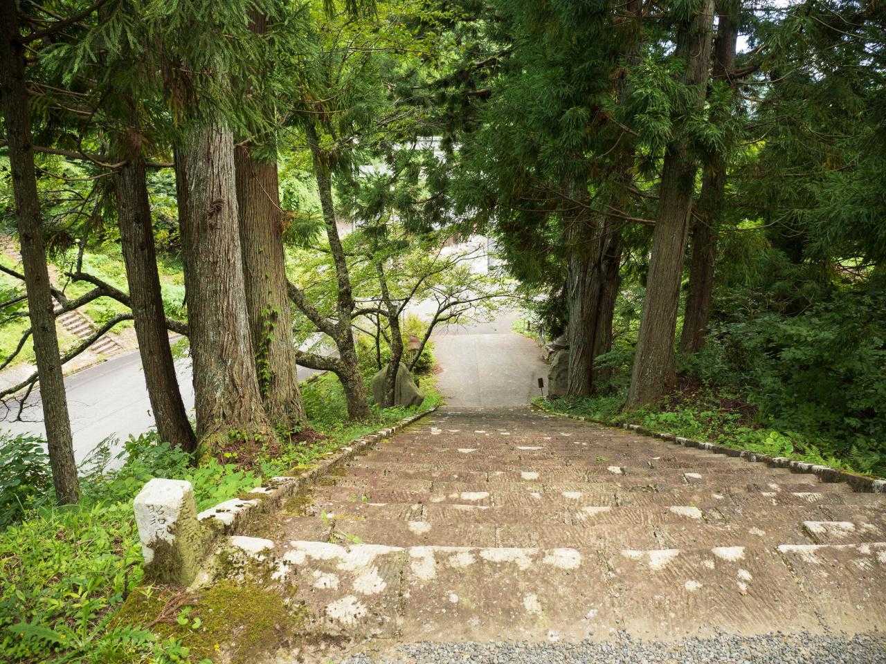 熊野神社で再びお参りして下りていく。