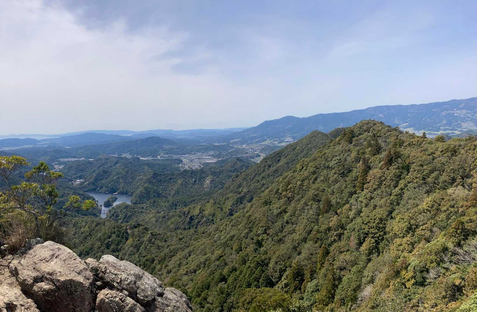 英山-本城岳-黒髪山-有田ダム登山口 周回コースの写真
