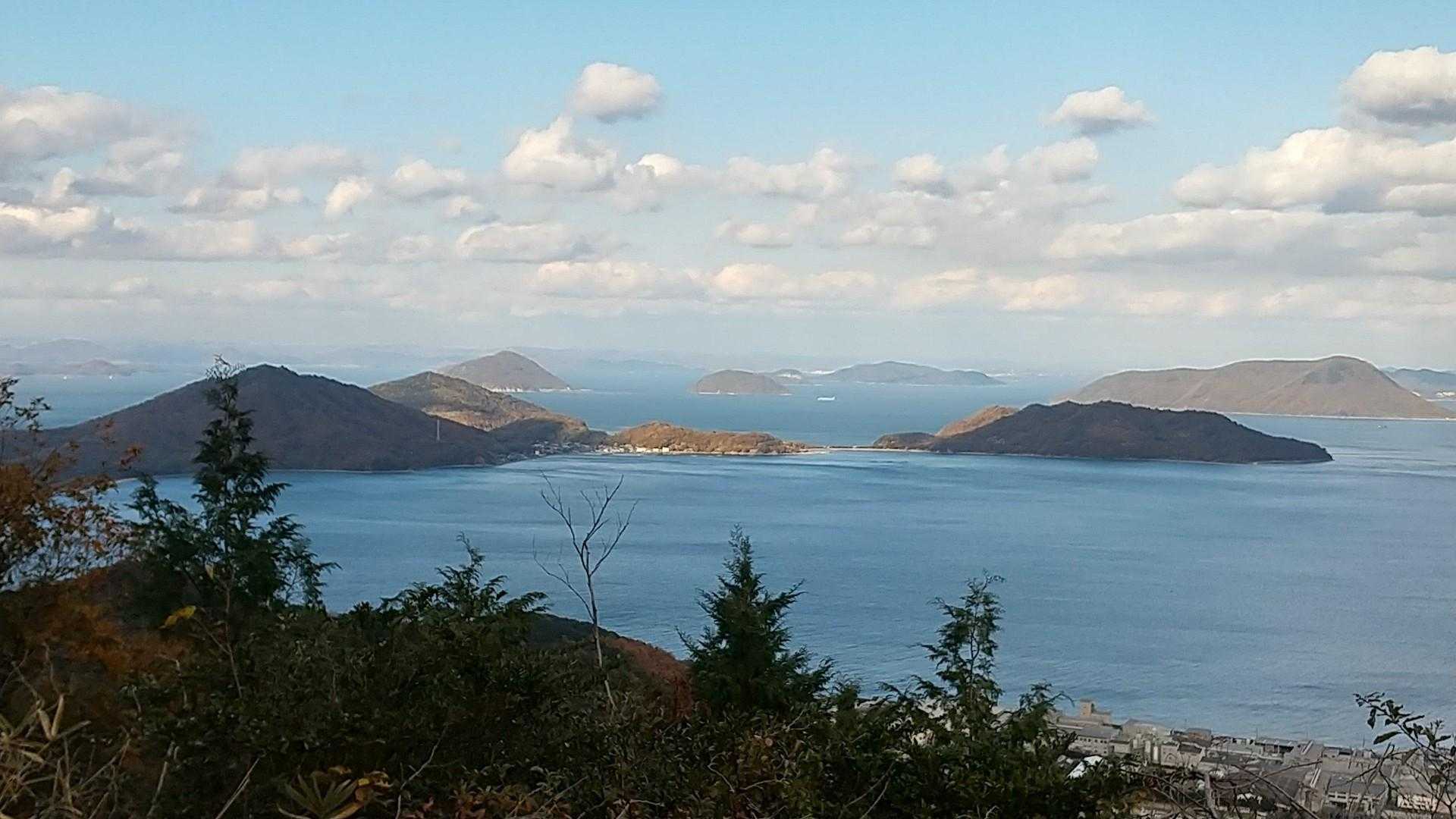 絶景✨～😍

粟島