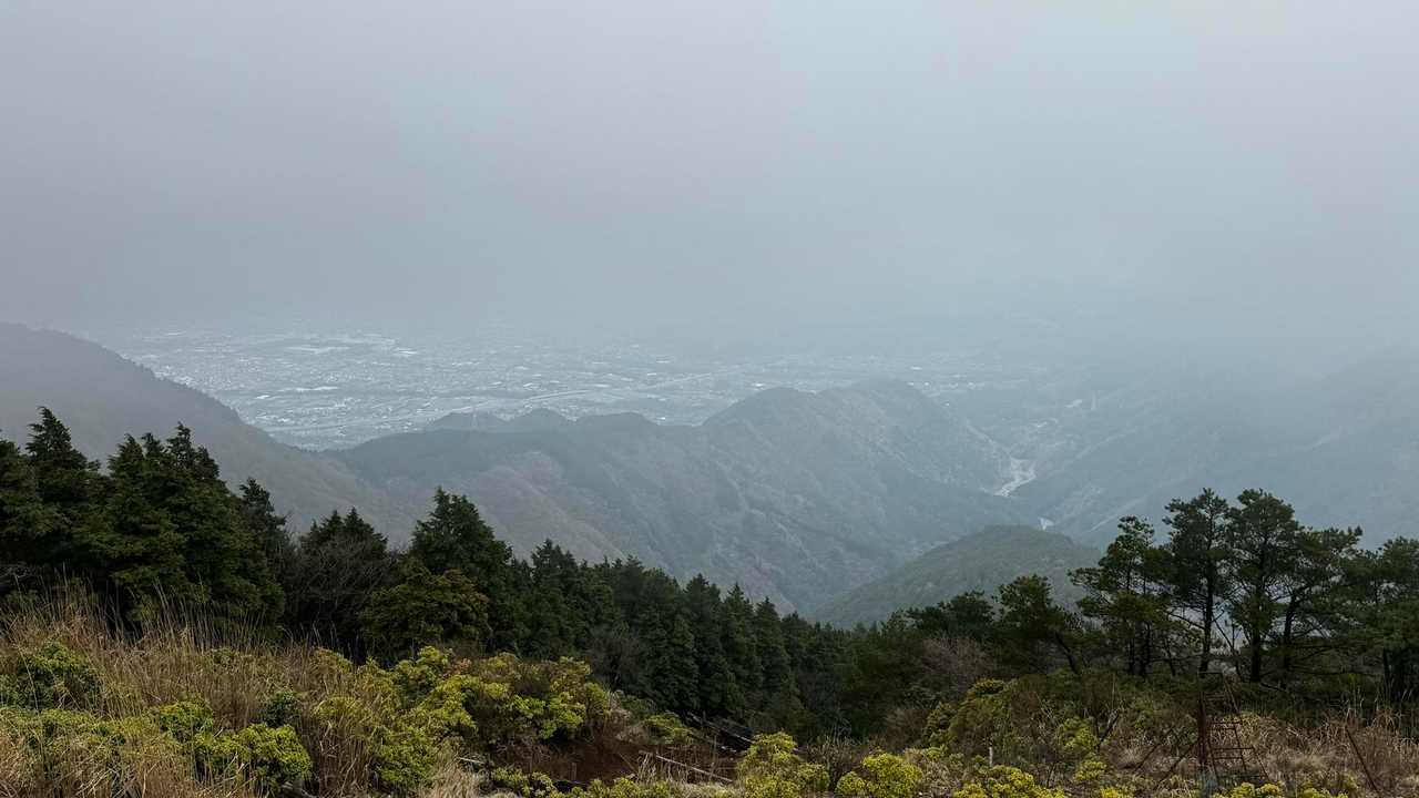 鍋割山・塔ノ岳・烏尾山縦走 の写真 44