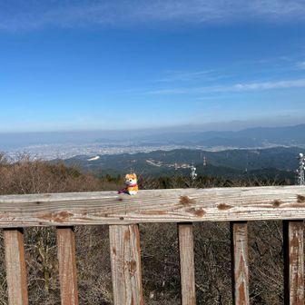 牛頸山方面も🤩。

🐶あの、モデルにするのもいいんだけど俺テイクワン🐶で風にあおられ下まで転落したんだぞっ🤬🤬🤬‼️。

・・・😅無事でよかったな～っ。ンコ～っ🤣‼️。