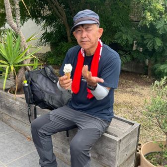 転けて怪我したのを気になりながら
ソフトクリーム🍦タイム