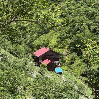 百間洞山の家ここで昼食