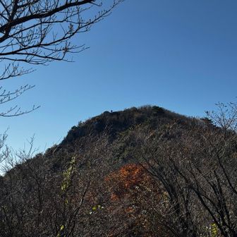 上見岩からパノラマ展望岩を眺める🪨
さっきすれ違った方がいらっしゃいました🤗