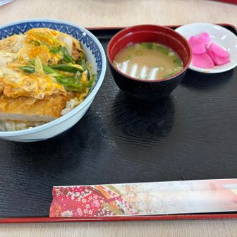 カツ丼いただきました