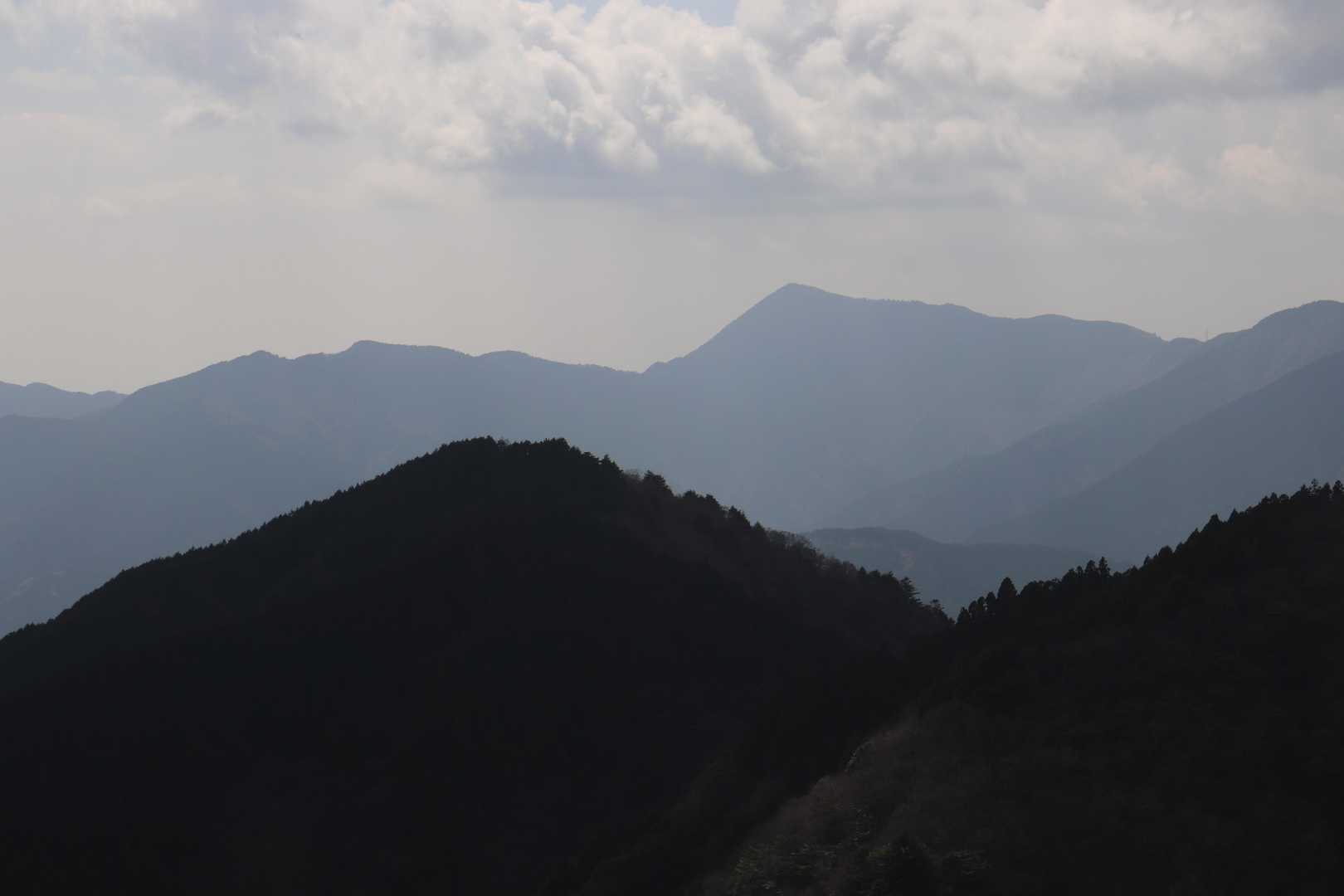竜爪山アップ