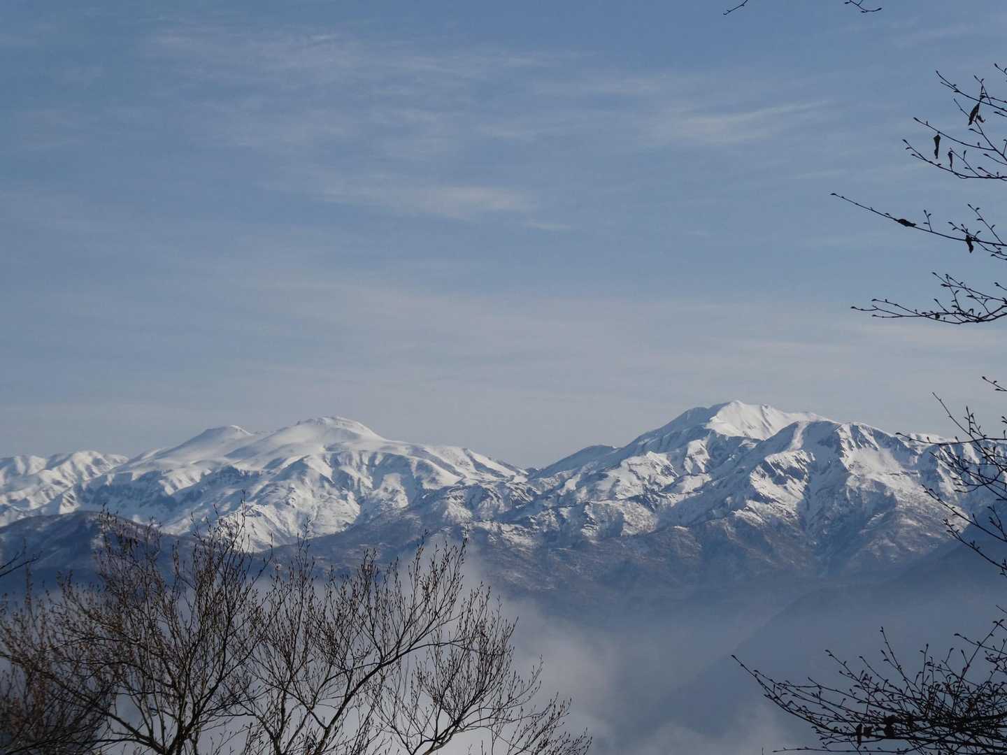 深谷の頭手前くらいで、白山別山見えてきた！
まだ、クリーミー✨
