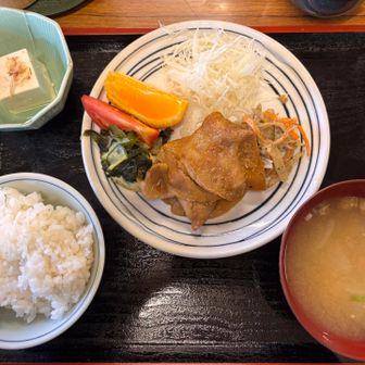 山小屋ご飯しみるー