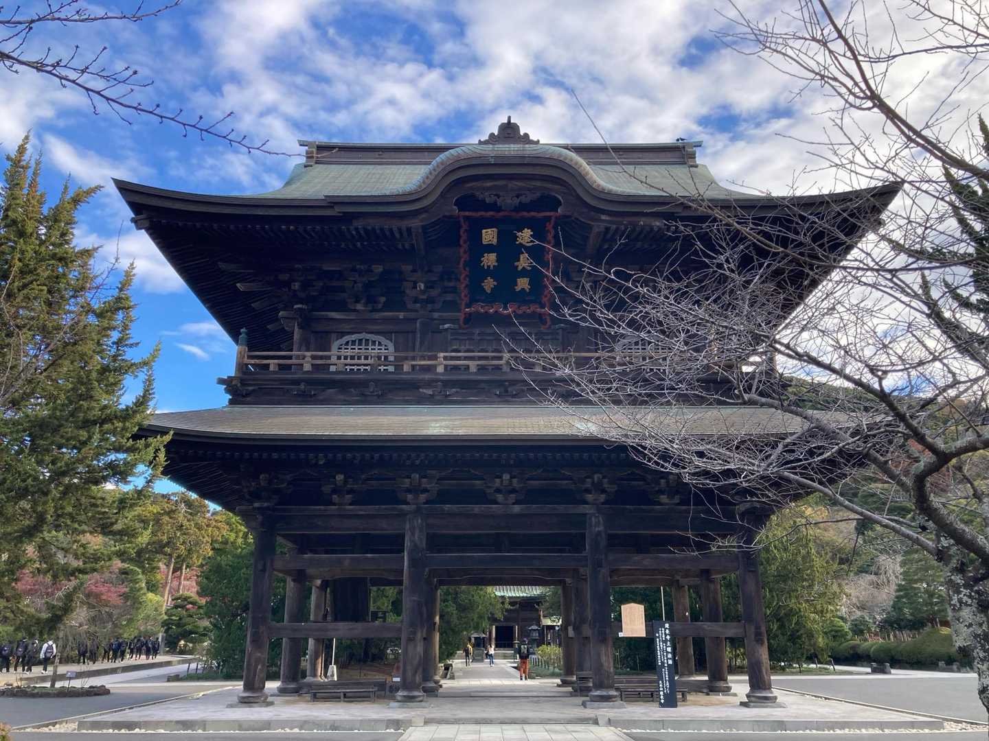 凛とした空気が気持ちよい