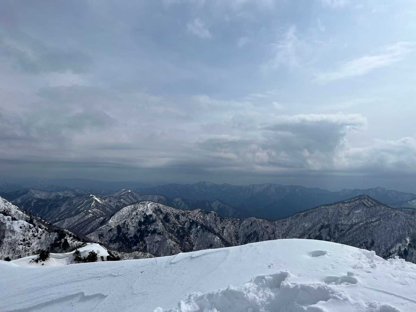 蕎麦粒山 往復コースの写真