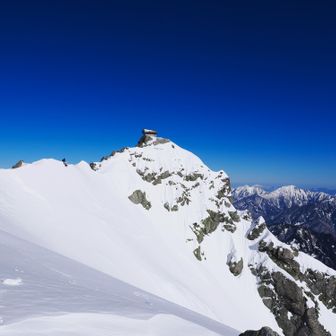 最後に雄山神社峰本社を撮影して。