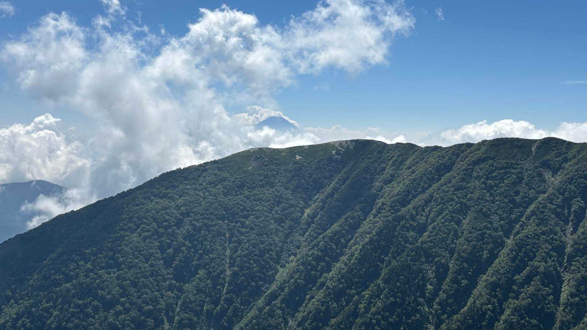 😱中央に富士山🗻が見えてきました👏☺️