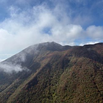 強風のため、天狗岩はお預けで下山することに🥲
