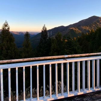 塔ノ台山頂展望台からの大山