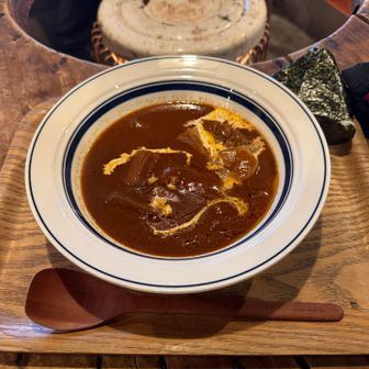 さっそくビーフシチュー。🍙持参