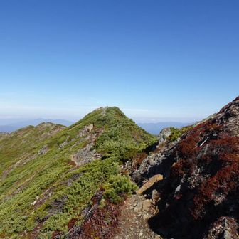 石狩岳頂上へ戻ります