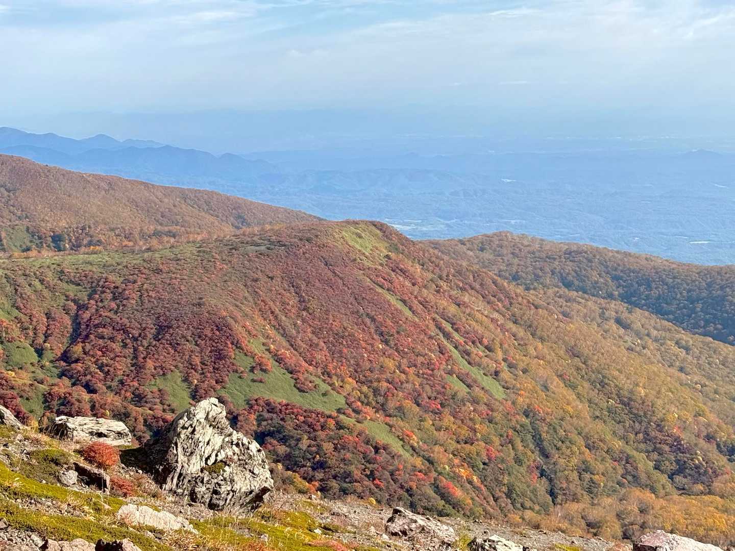 茶臼岳中腹より