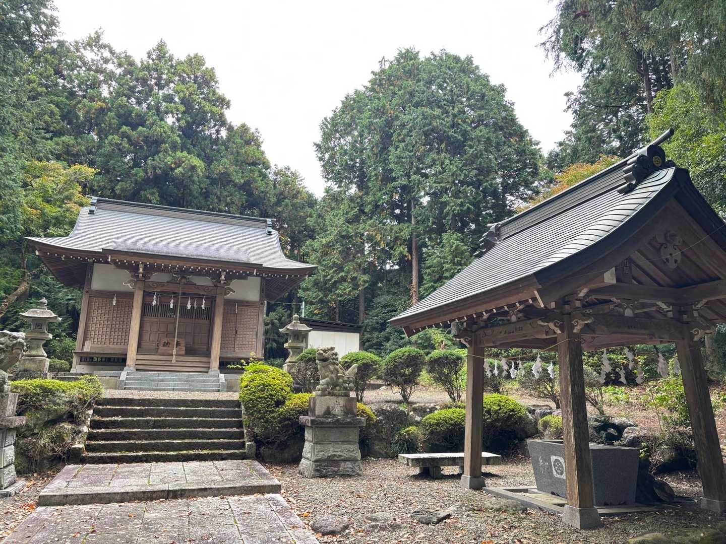 足柄神社で踏破を祈願
