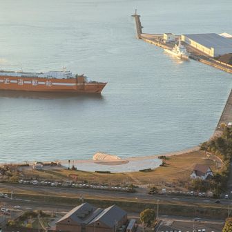 今日と明日はここでミライエが開催
そこそこ人が来るらしい
行かんけど