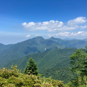 石鎚山