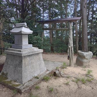 いつまで道が通行できるか不安だけど、もう少し頑張ってみよう