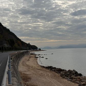 帰りは海沿いロード