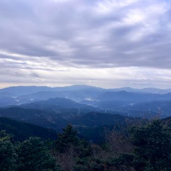 雷山山頂。⚡️なりそうな天気