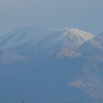 崇台山 赤城の黒檜山・地蔵岳・荒山と手前に鍋割山