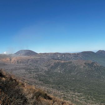 新燃岳モクモク
このまま静かにしていてね