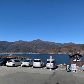 駐車場に到着
満車になっておりました！