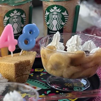 1人バースデー登山予定でしたが
一緒にお祝いしてくれて
めっちゃ嬉しい〜‎(⸝⸝ᵒ̴̶̷̤ꇴᵒ̴̶̷̤⸝⸝)