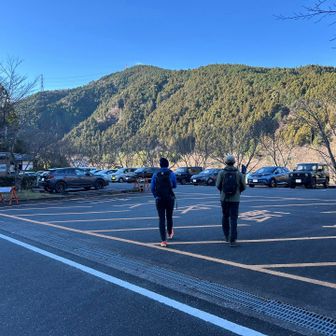 帰りはサクサク🚶‍♂️  下りで20人以上の方とスライドして今日も無事に戻ってきました！