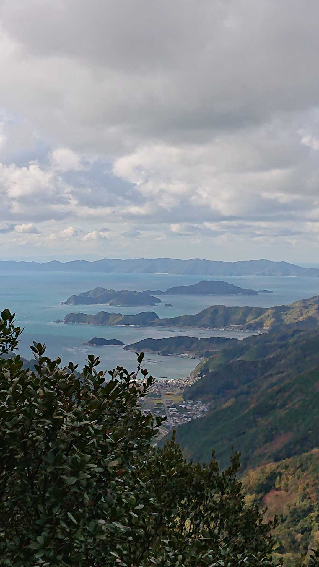 少し進むと(^o^)
海~~~♪♪♪