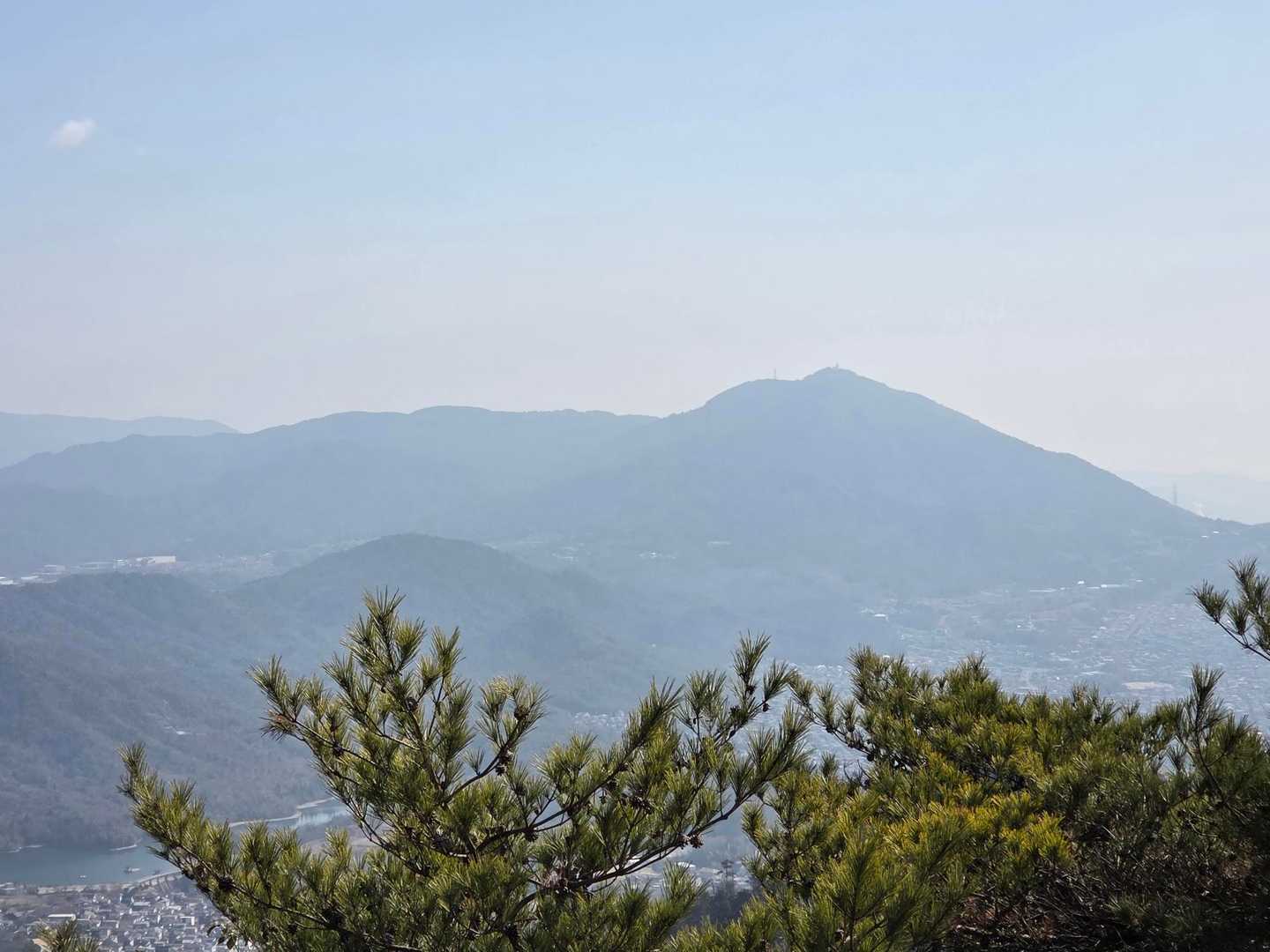呉ポートピア駅-天狗城山-小松尾山-市光山-発喜山-矢野駅 縦走コースの写真